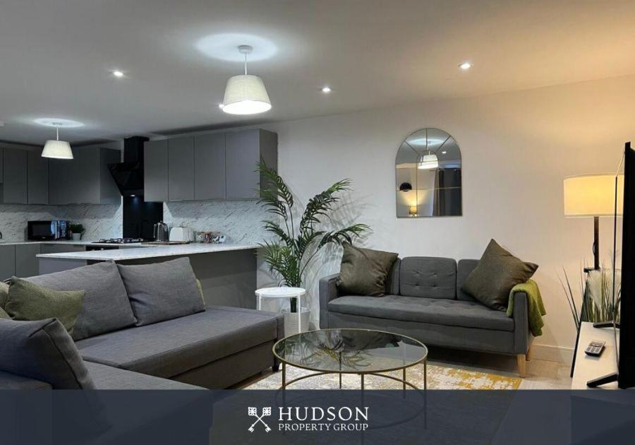 Willa Open Plan Townhouse In Shrewsbury Zewnętrze zdjęcie