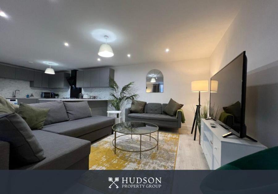 Willa Open Plan Townhouse In Shrewsbury Zewnętrze zdjęcie